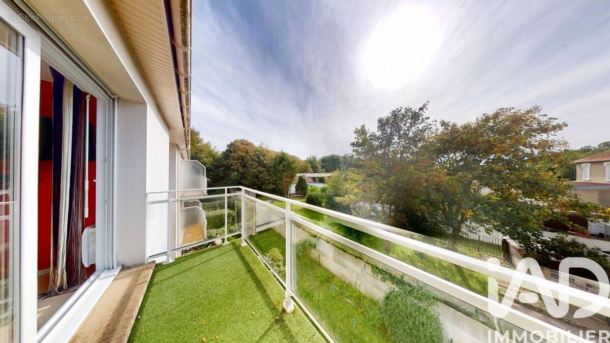 Photo 1 - Appartement à CAMIERS