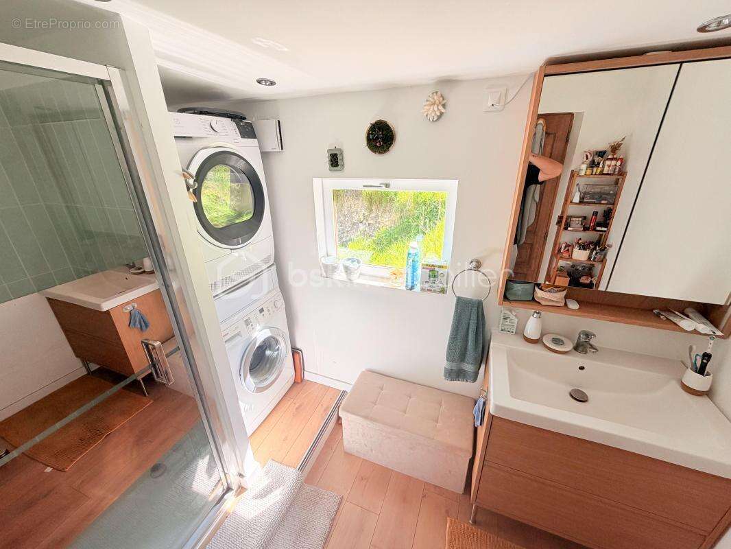 Maison à VERNOU-LA-CELLE-SUR-SEINE