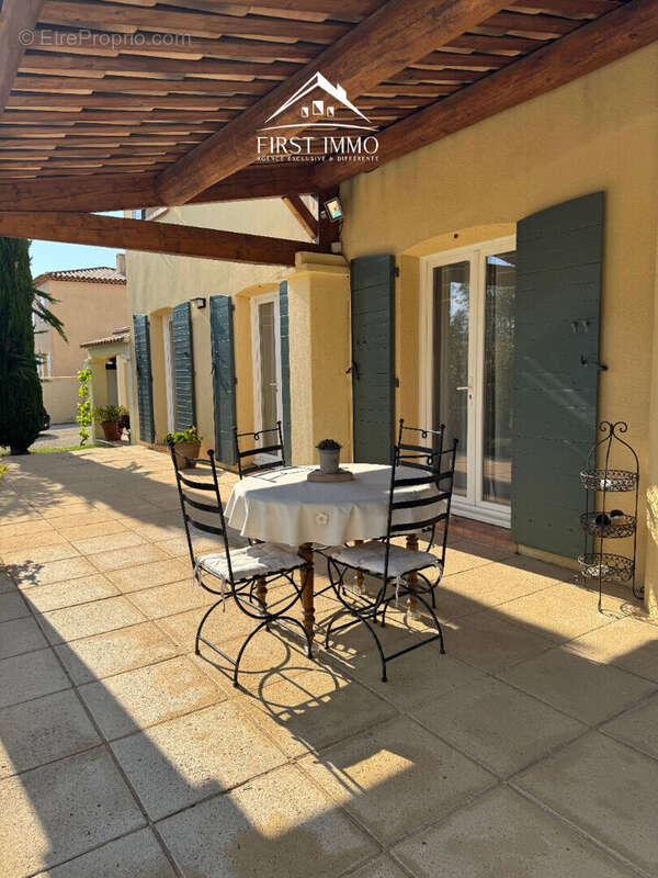 Maison à LA FARE-LES-OLIVIERS