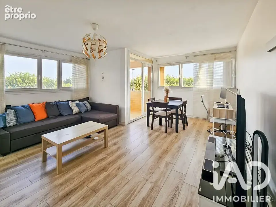Photo 1 - Appartement à VILLENEUVE-SAINT-GEORGES