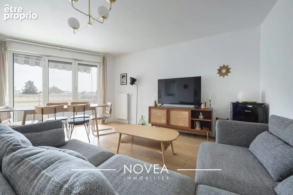 Appartement 4 pièces 90 m² à vendre à Villeurbanne (69100) - photo 2