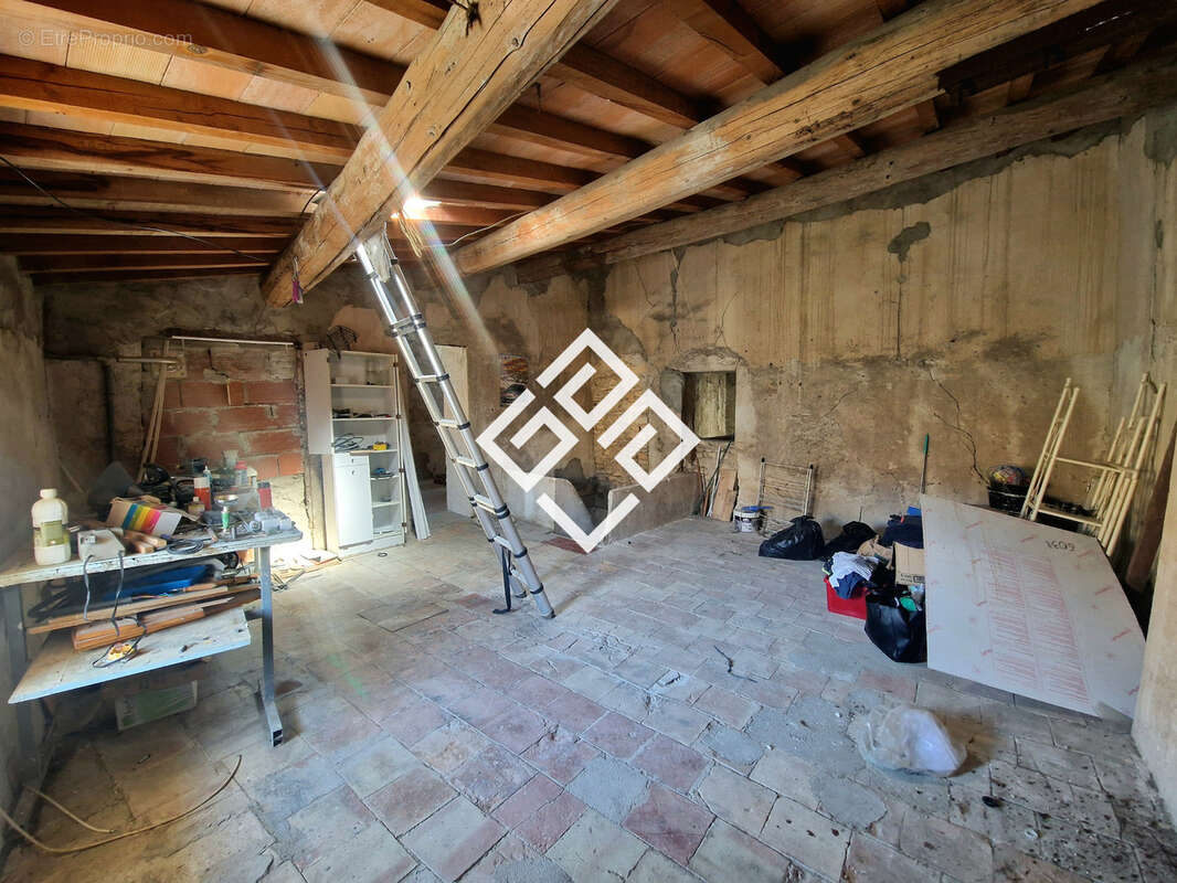 Maison à SALLES-D'AUDE