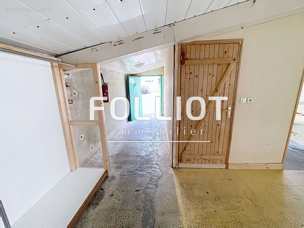 Commerce à CARENTAN