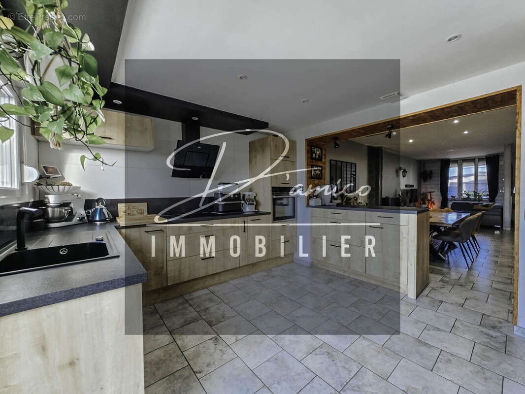 Maison à AVESNES-LE-SEC