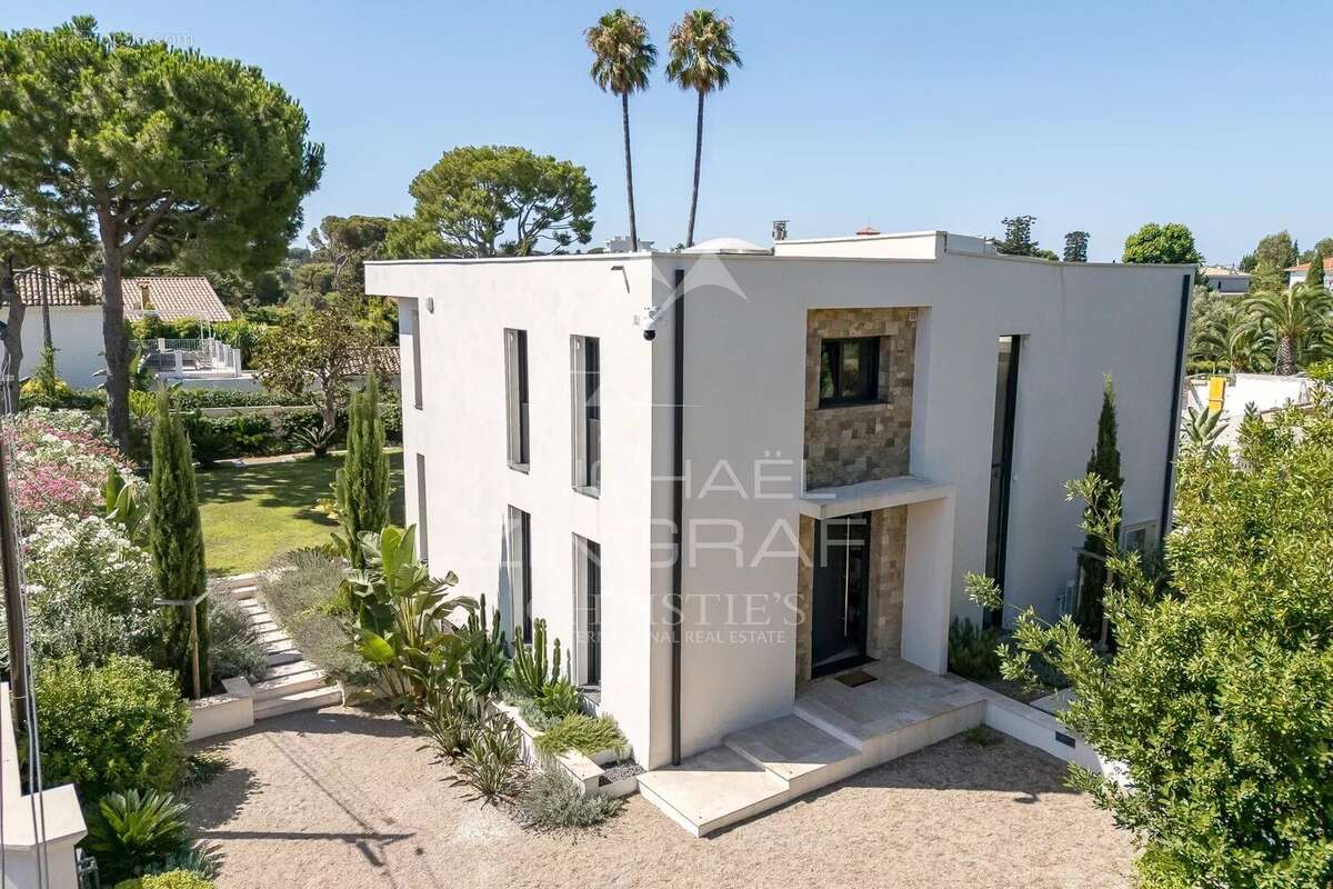 Maison à ANTIBES