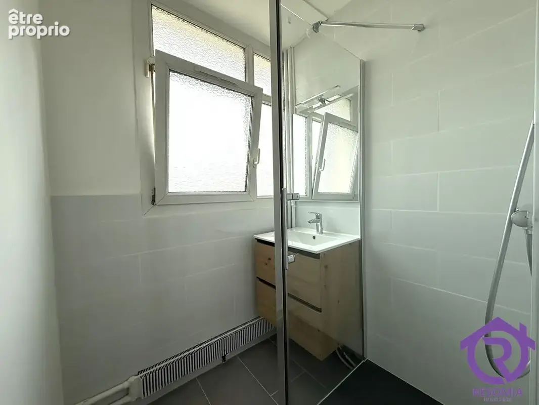 Appartement 4 pièces de 57 m² à CHATILLON - photo 11