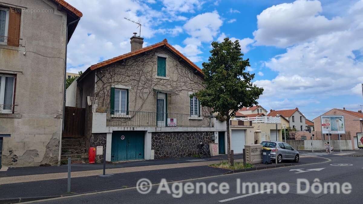 Maison à CLERMONT-FERRAND