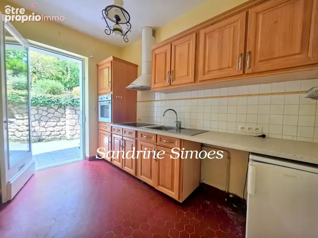 Maison 207 m² à Montmorillon  - photo 13