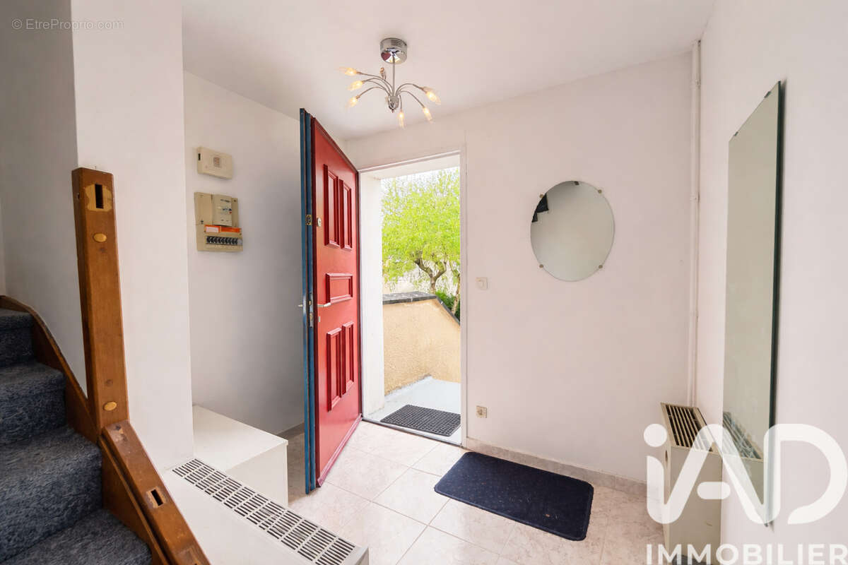 Photo 9 - Appartement à LOGNES