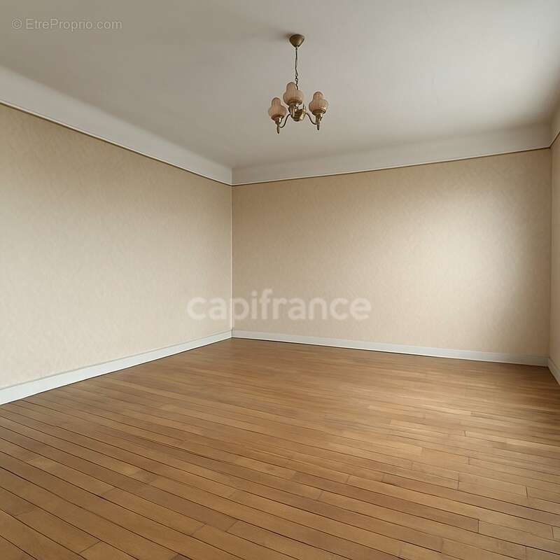 Maison à CHEMILLY-SUR-YONNE