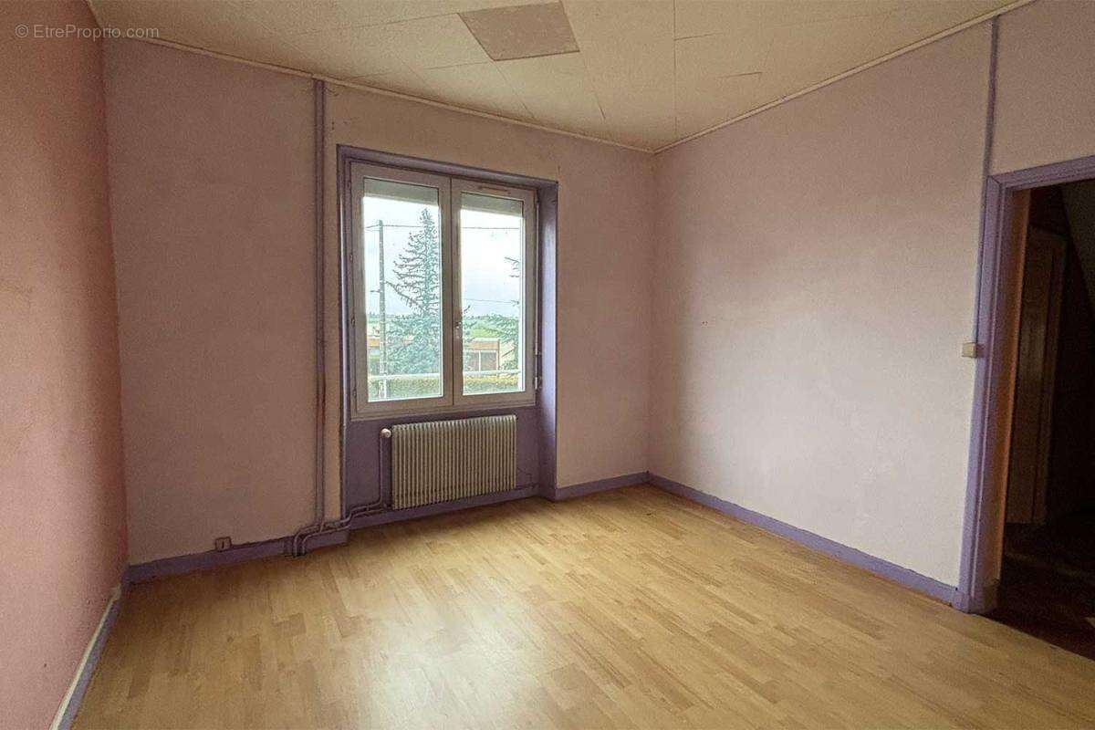 Maison à CIRY-LE-NOBLE