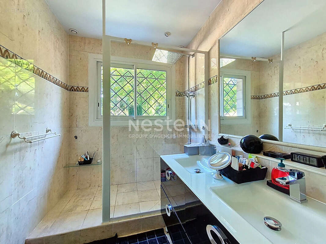 Maison Lamorlaye 7 pièce(s) 226 m2, parc 4000 m² avec piscine chauffée - photo 11