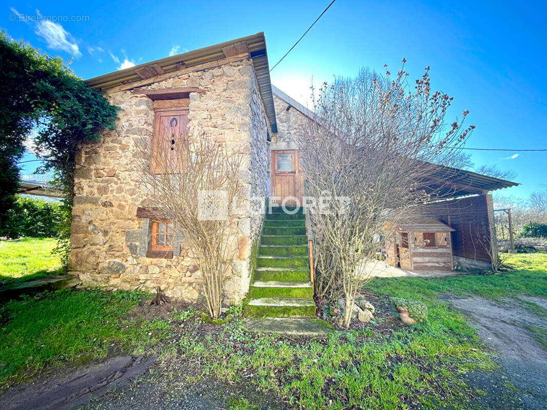 Maison à LA BASTIDE-L'EVEQUE