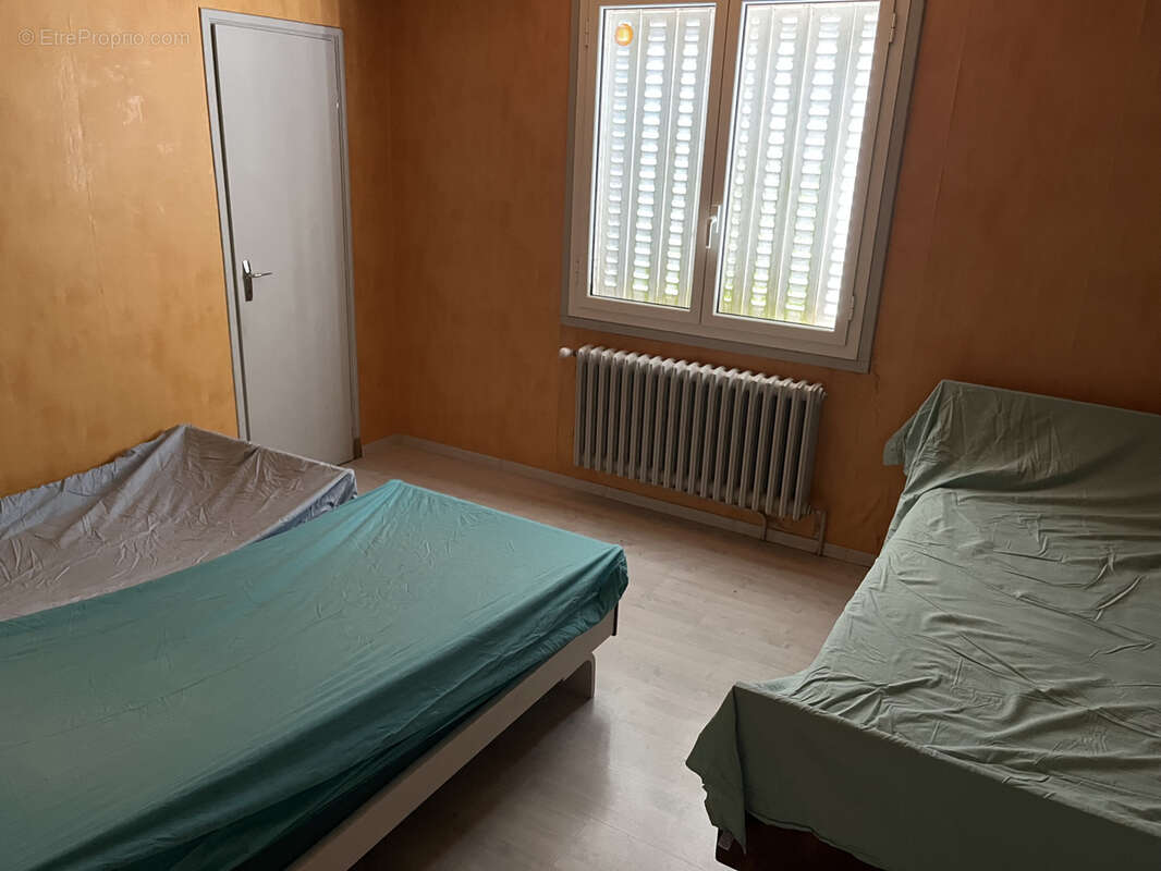 Maison à ANGLARDS-DE-SALERS