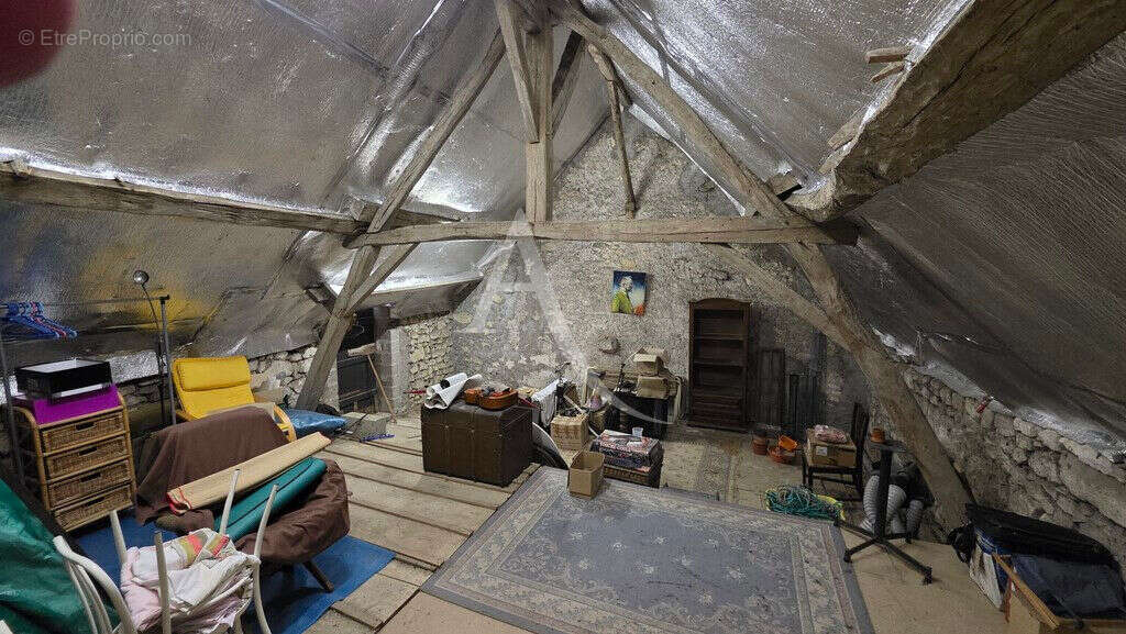 Maison à NOYERS-SUR-CHER