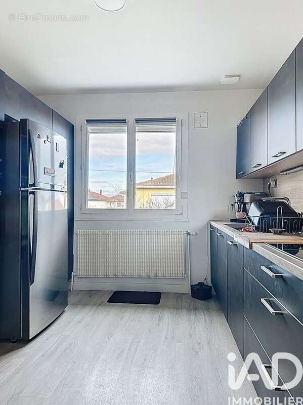 Photo 4 - Maison à MEYZIEU