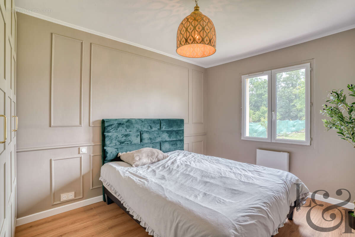 Maison de plain-pied à Sainte-Livrade-sur-Lot (Lot-et-Garonne, 47 ) - photo 5