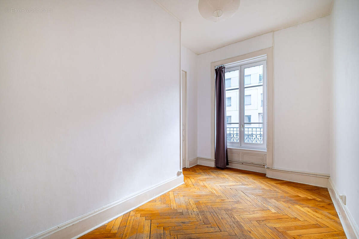 Appartement à LYON-6E