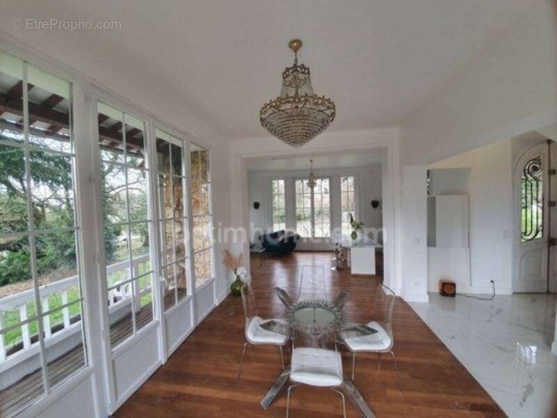 Maison à MONTMORENCY