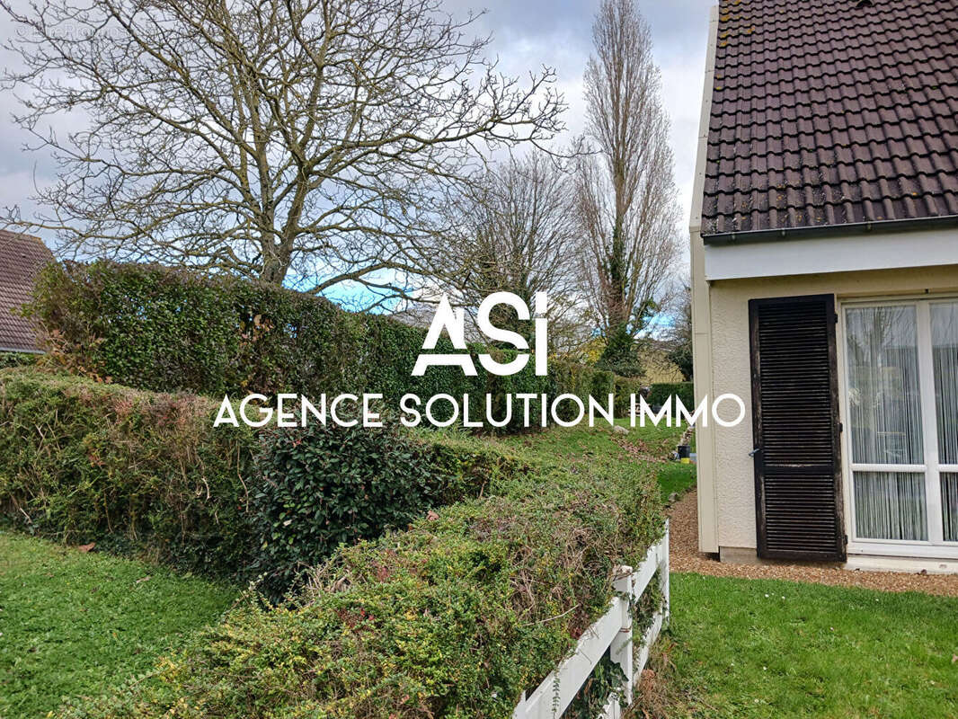 Maison à CONDE-SUR-SARTHE