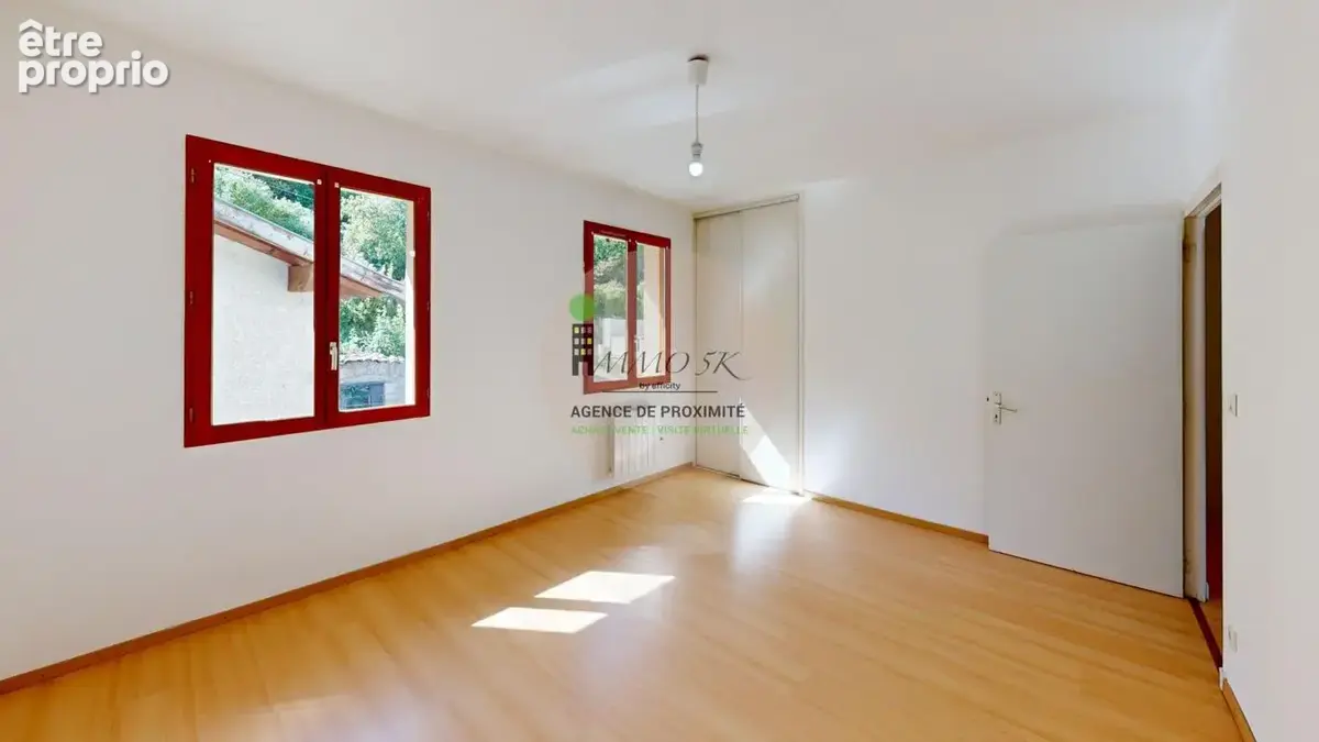 Maison 4 pièces 90 m² à vendre à Courzieu (69690) - photo 5