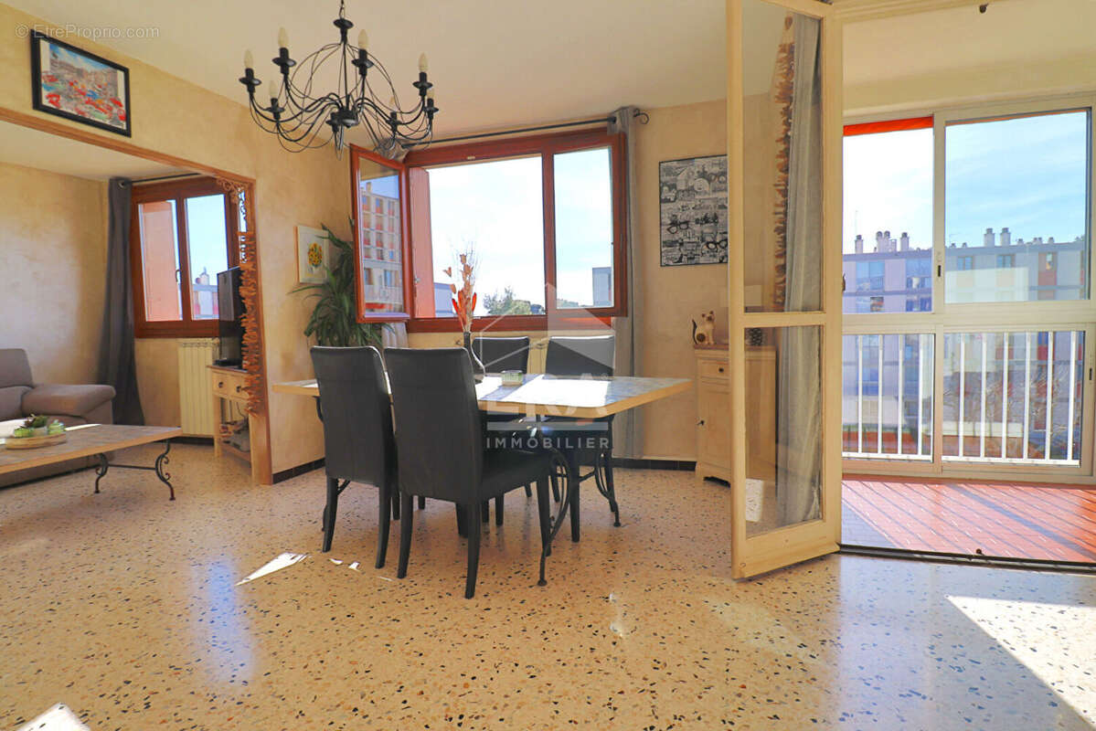 Appartement à MARSEILLE-13E
