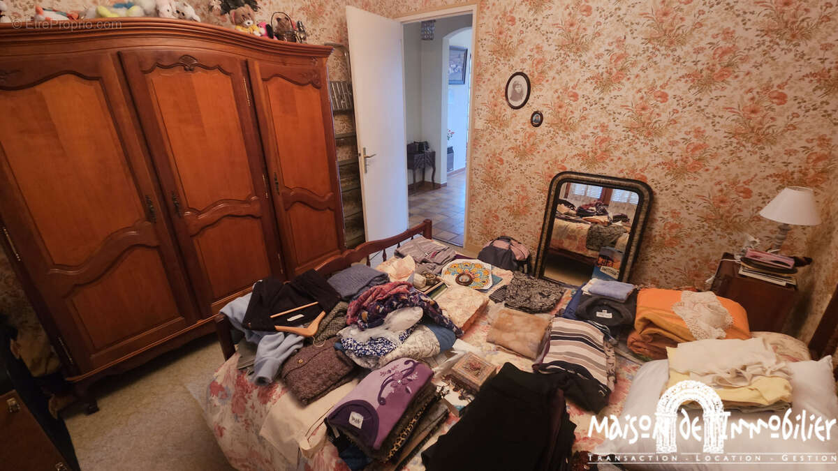 Maison à SAINT-FORT-SUR-LE-NE