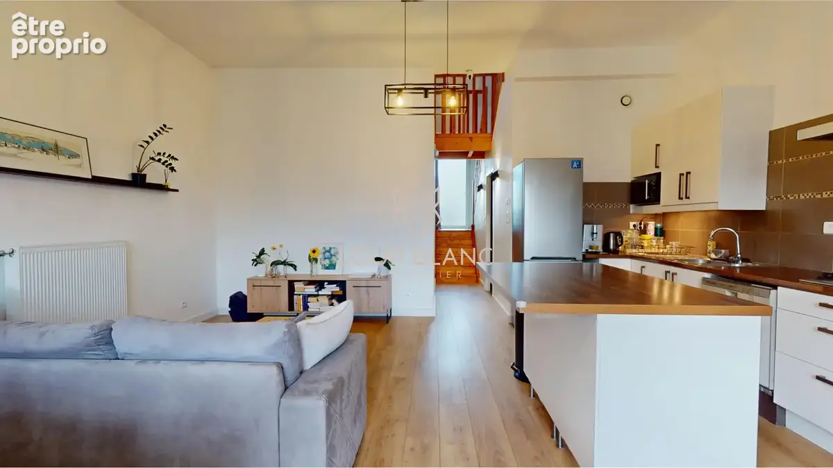 Appartement avec terrasse et garage - photo 2