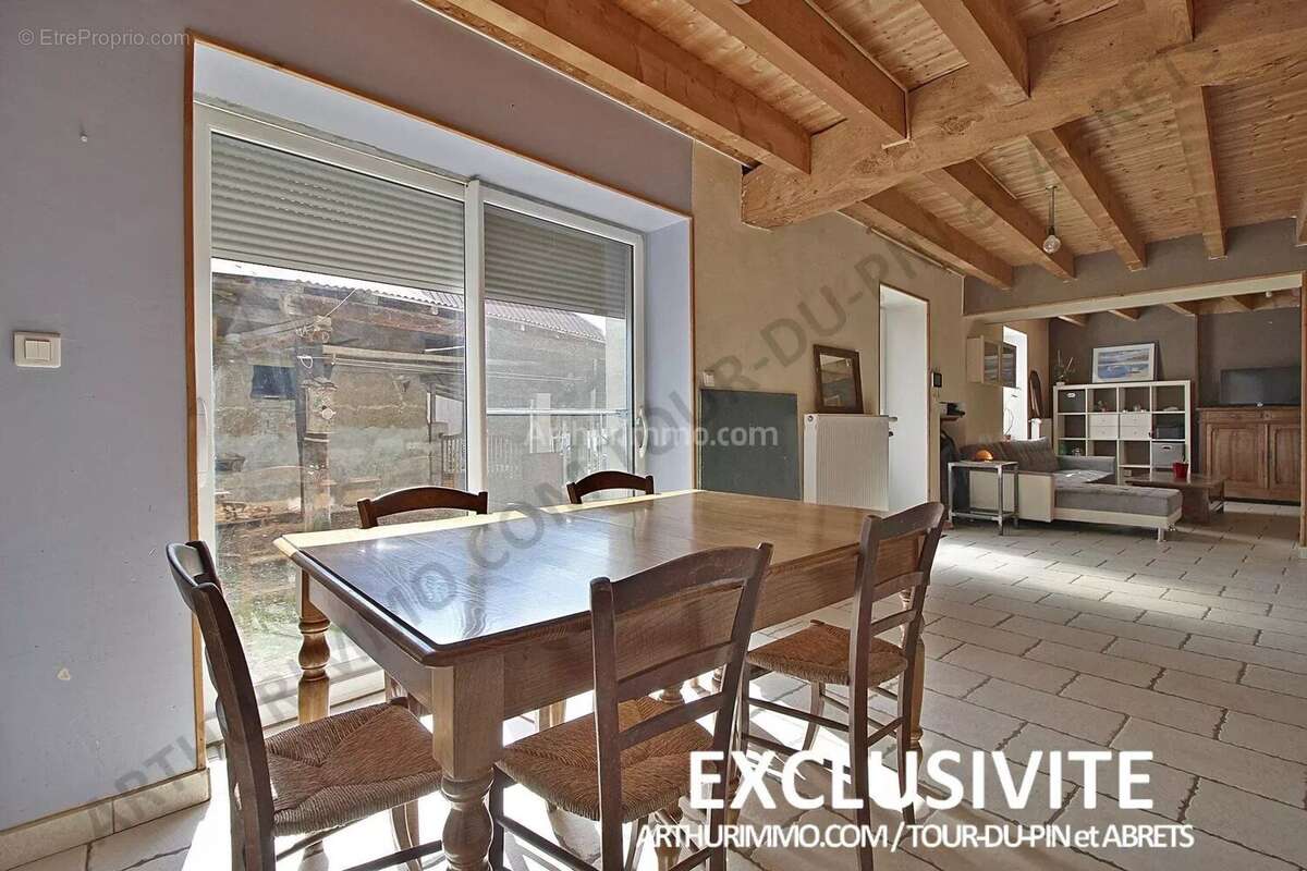 Vente Maison Montcarra(38890) 264 000ï¿œ - photo 3