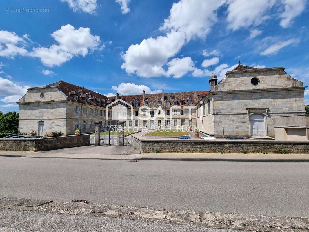 Photo 2 - Appartement à ECOLE-VALENTIN