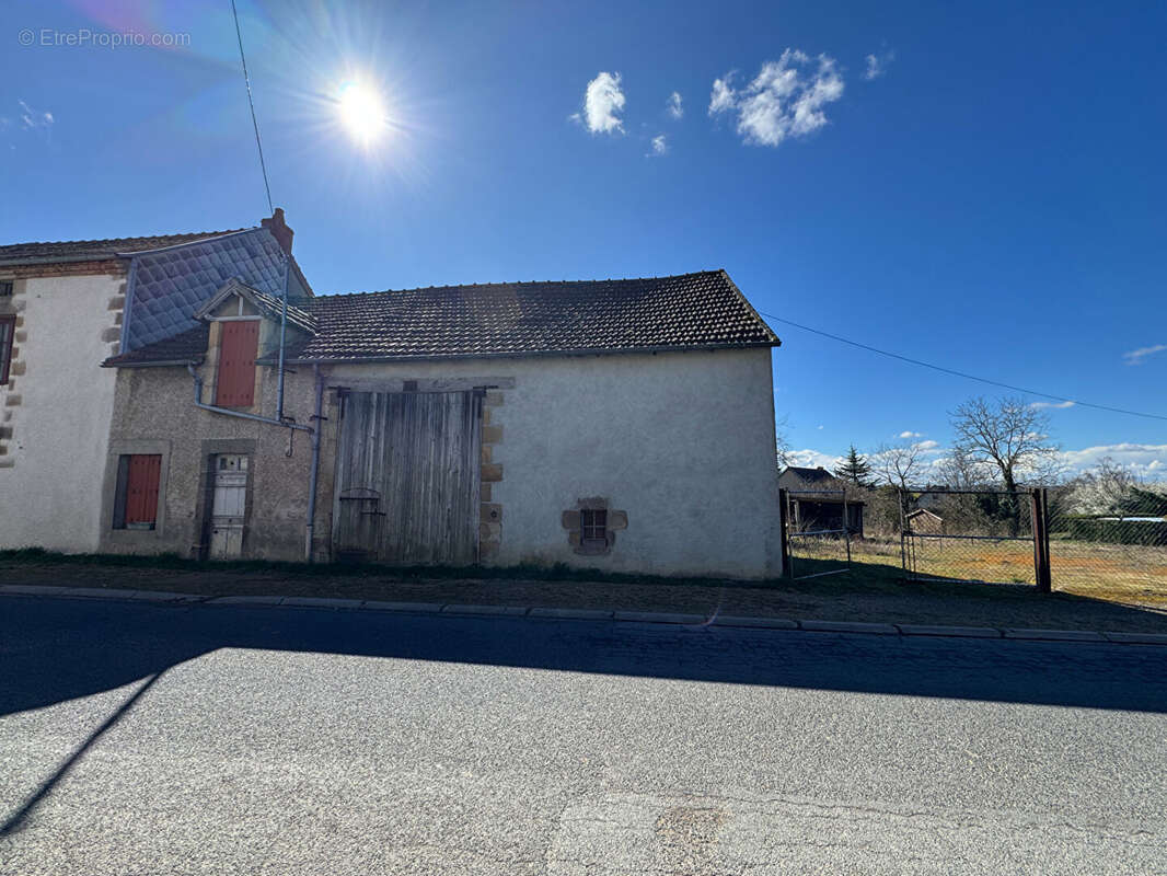 Maison à HYDS
