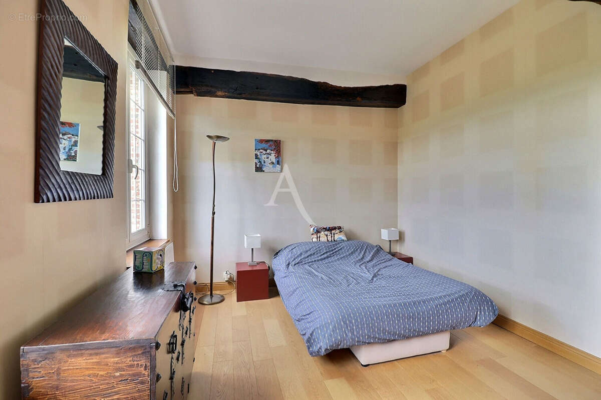 Maison à CRIQUEBEUF-LA-CAMPAGNE