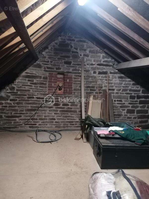 Maison à SAINT-SAUVEUR-LA-POMMERAYE