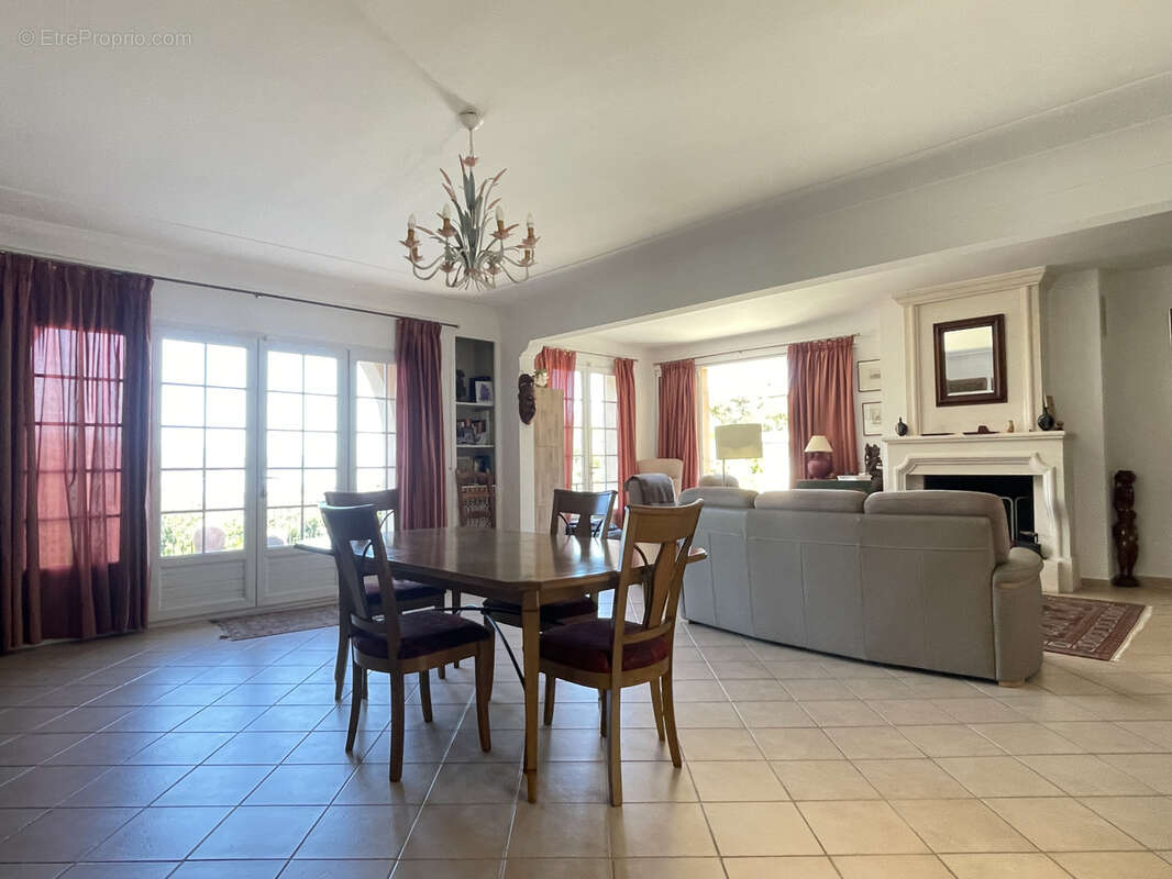 Maison à LE LAVANDOU