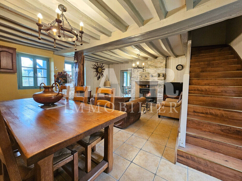 Maison à SAINT-PIERRE-DES-NIDS