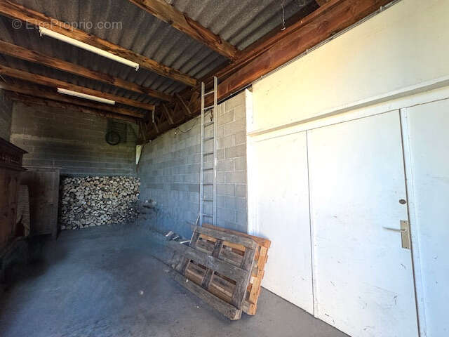 Commerce à VILLEREST