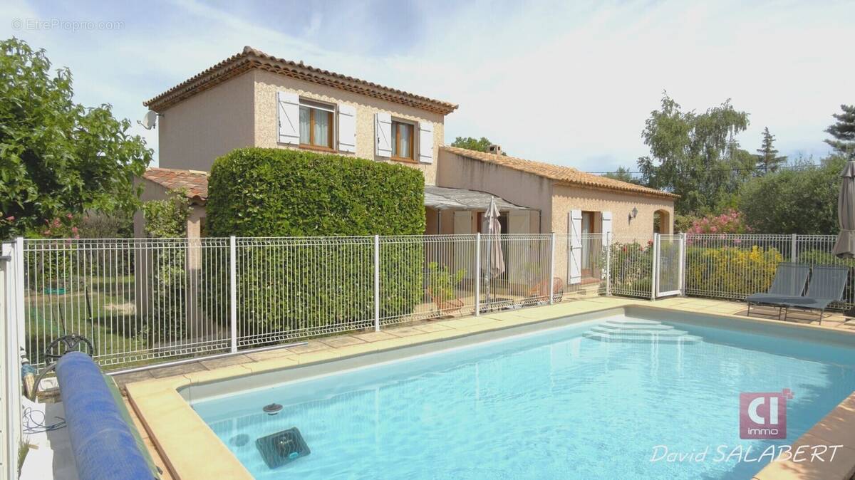 Maison à LE VAL