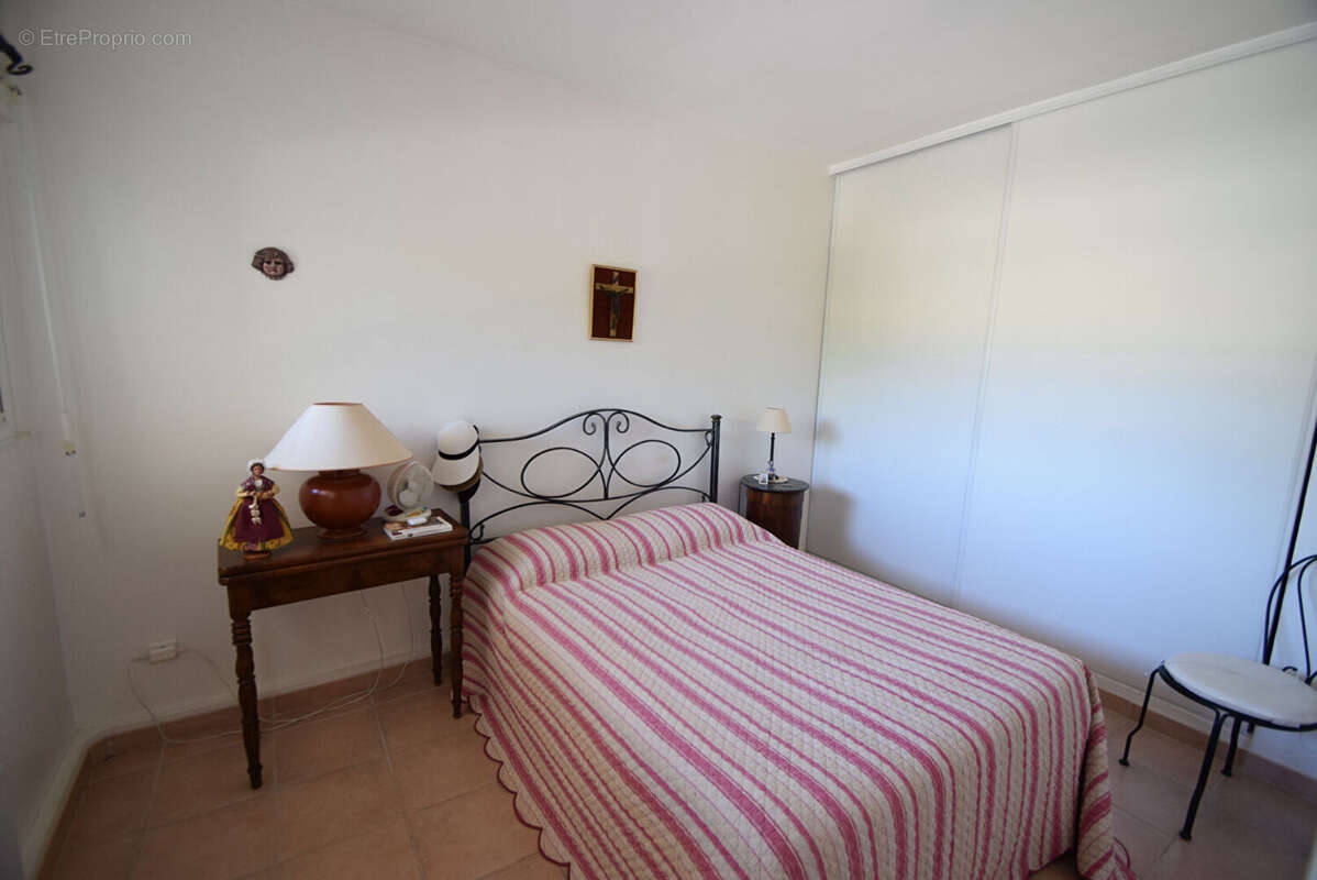 Appartement à SAINT-RAPHAEL