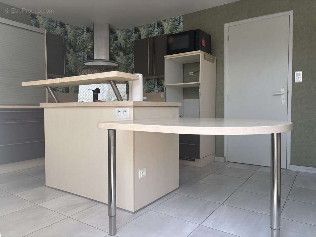 Maison à BAZOILLES-ET-MENIL