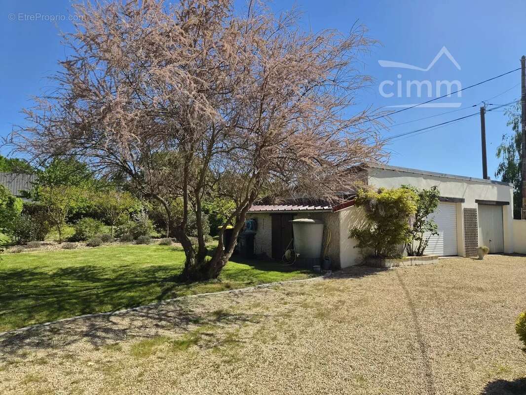 Maison à VIGNOUX-SUR-BARANGEON