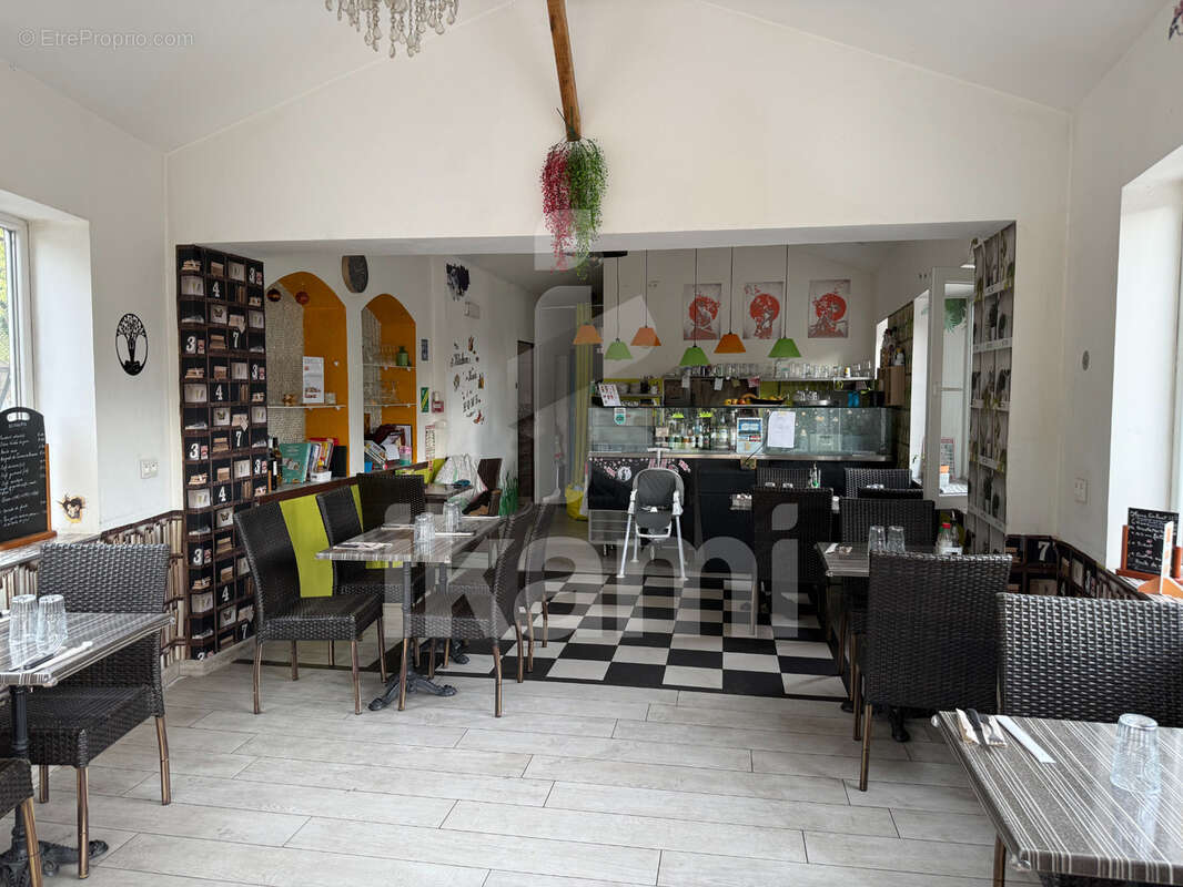 Appartement à CHATEAUNEUF-GRASSE