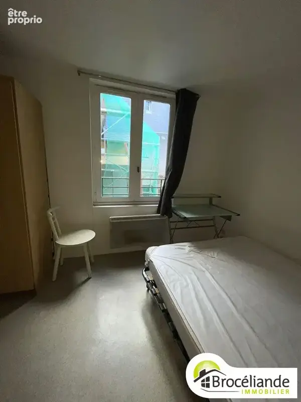 Studio de 17.86 m² en plein centre, rue d'Antrain - photo 3