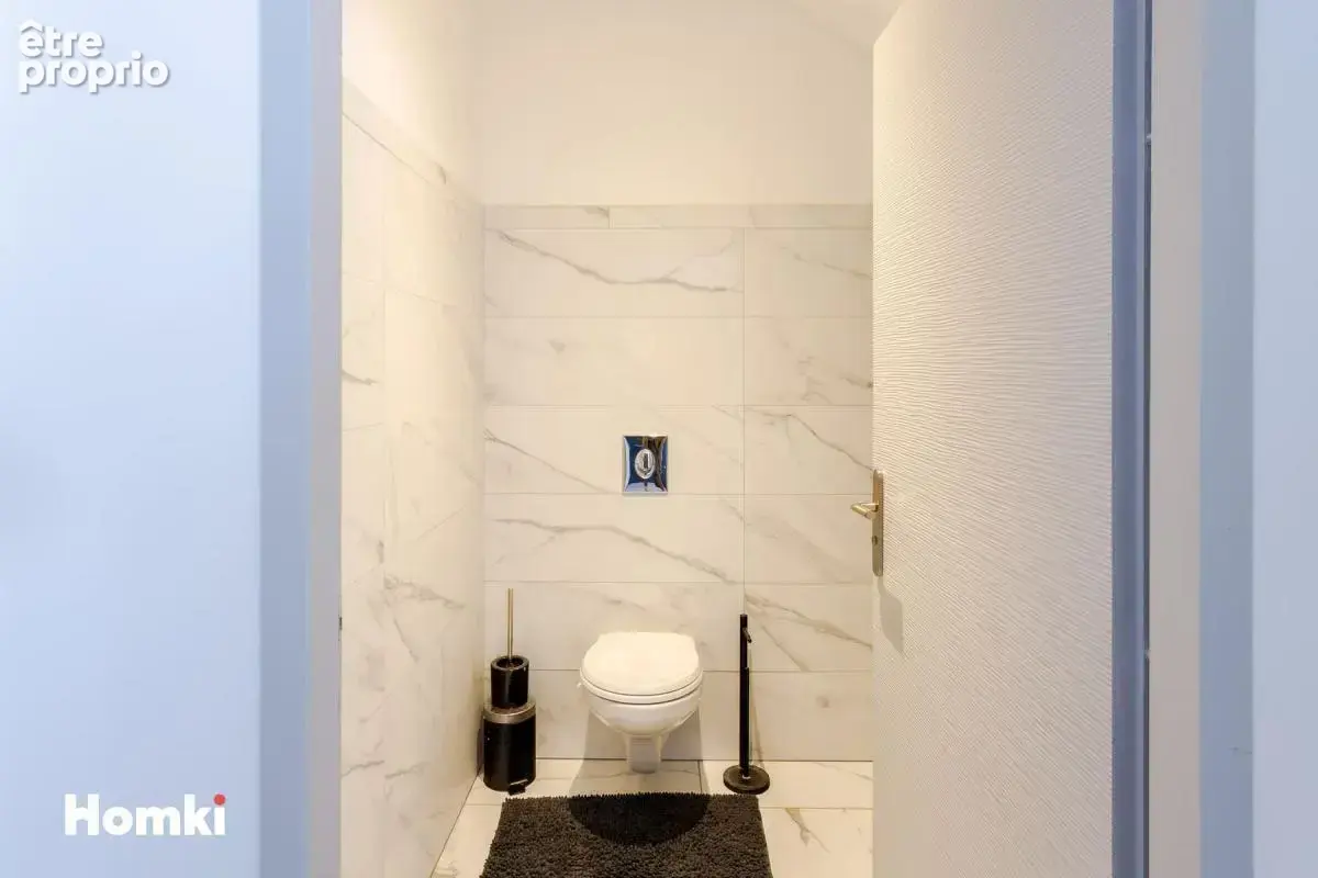Maison contemporaine de 140 m2 sur terrain de 866 m2 - photo 14