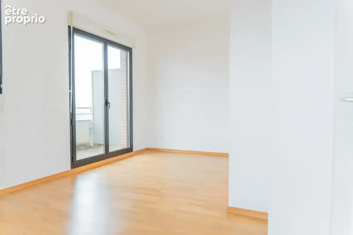 Appartement 3 pièces 63 m² à vendre à Orleans (45000) - photo 2