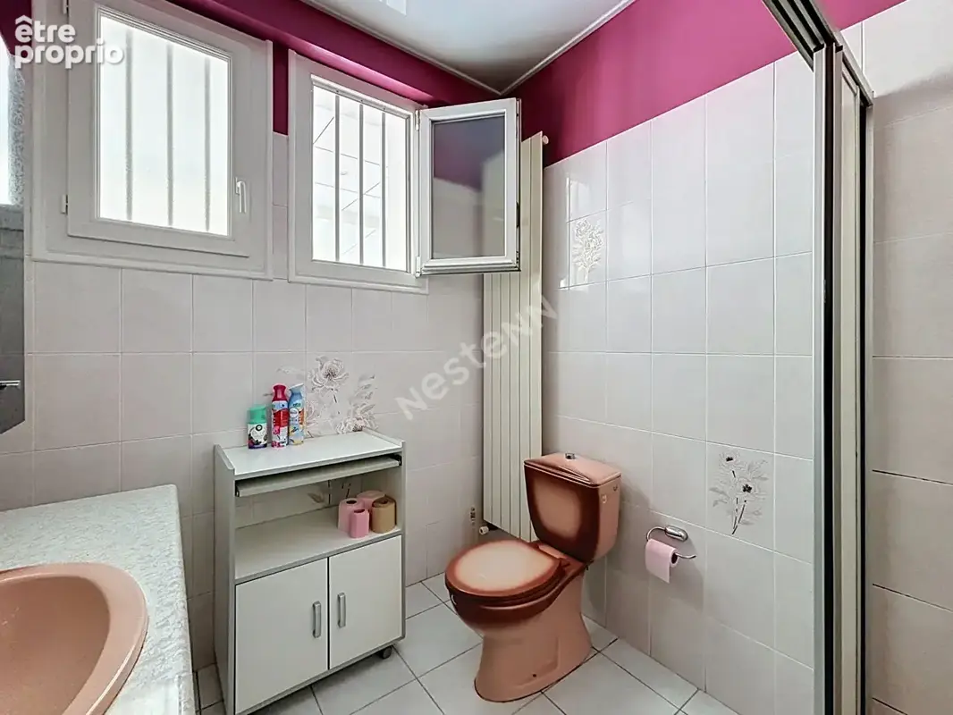 A vendre : Maison familiale de 7 pièces avec un joli jardin et garage- Rezé - photo 7