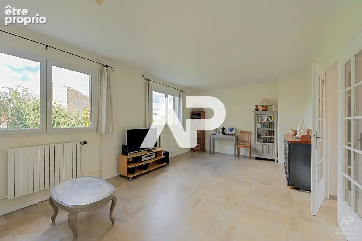 Maison Rueil-Malmaison 7 pièce(s) 133 m² - photo 4