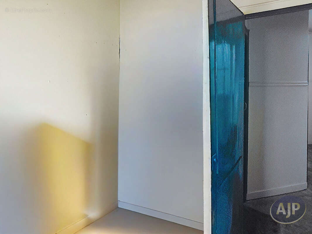 Appartement à PARIS-8E