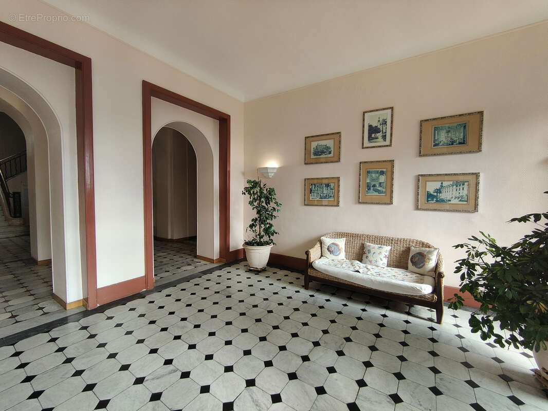 Appartement à MENTON