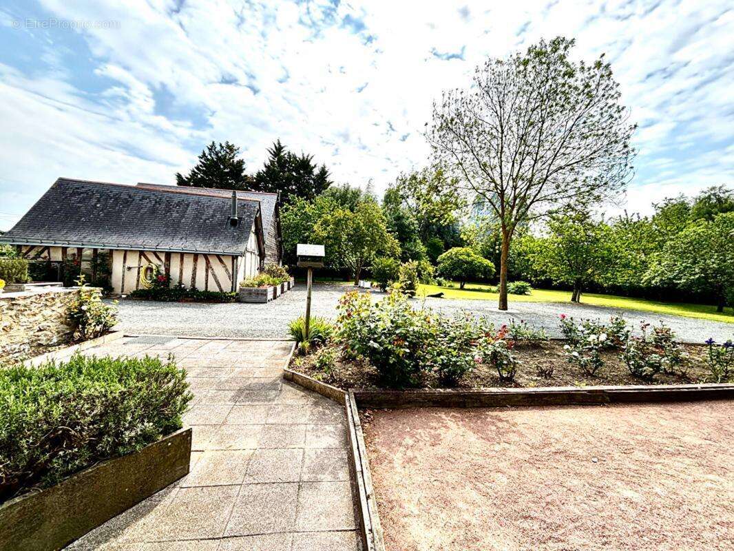 Maison à BEAUFORT-EN-VALLEE