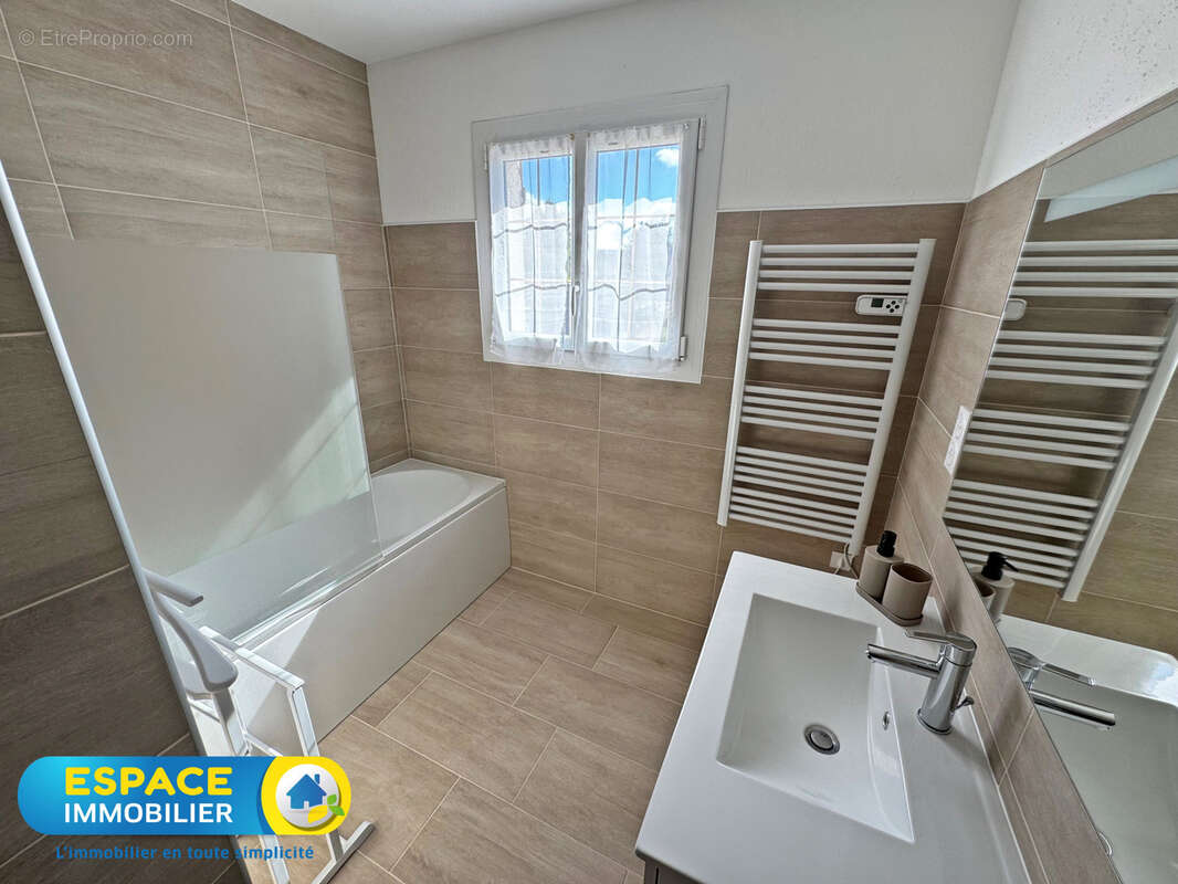 Maison à CHATEAUNEUF-SUR-LOIRE